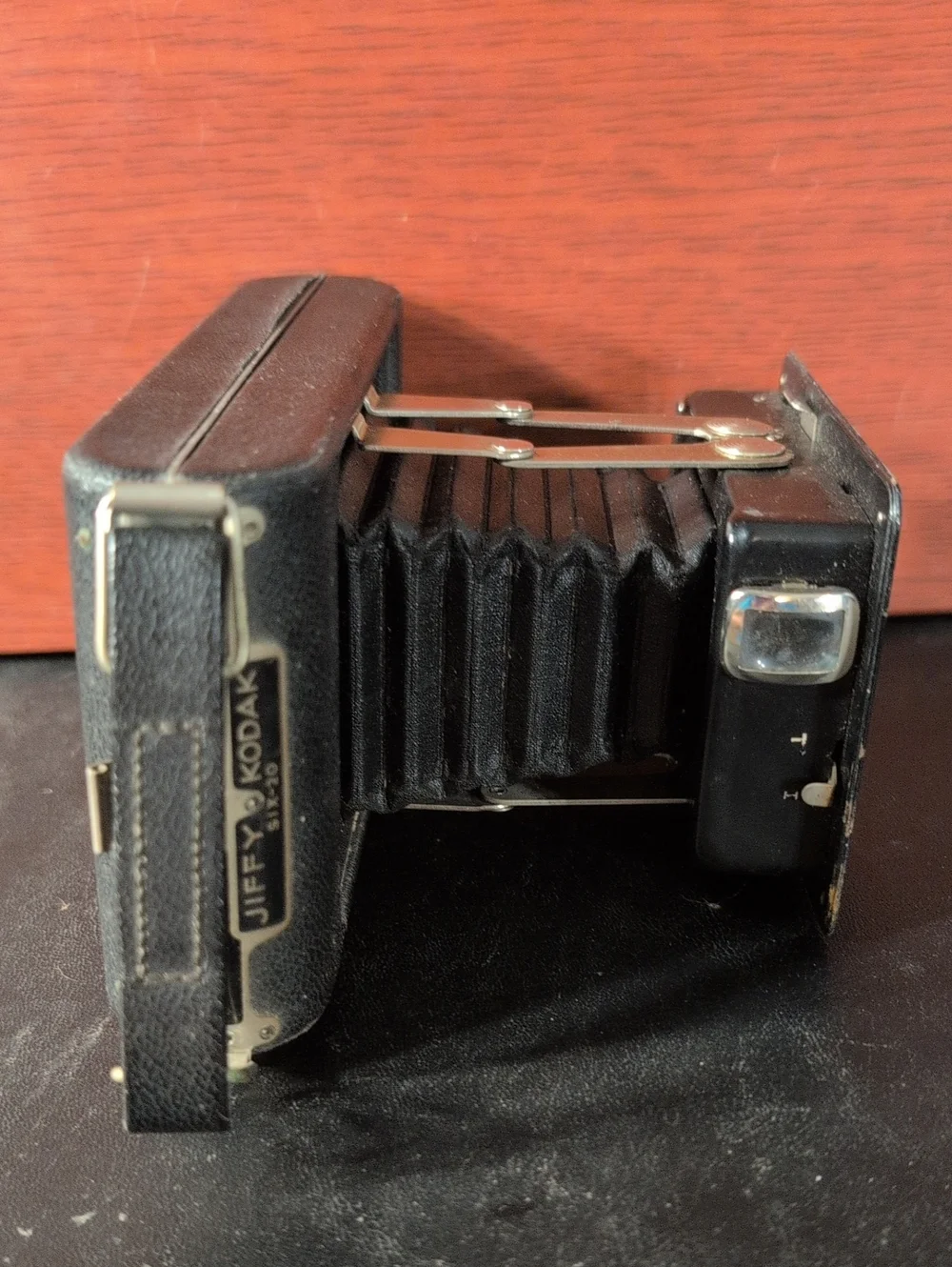 Vintage Kodak Jiffy Six-20 Folding Camera